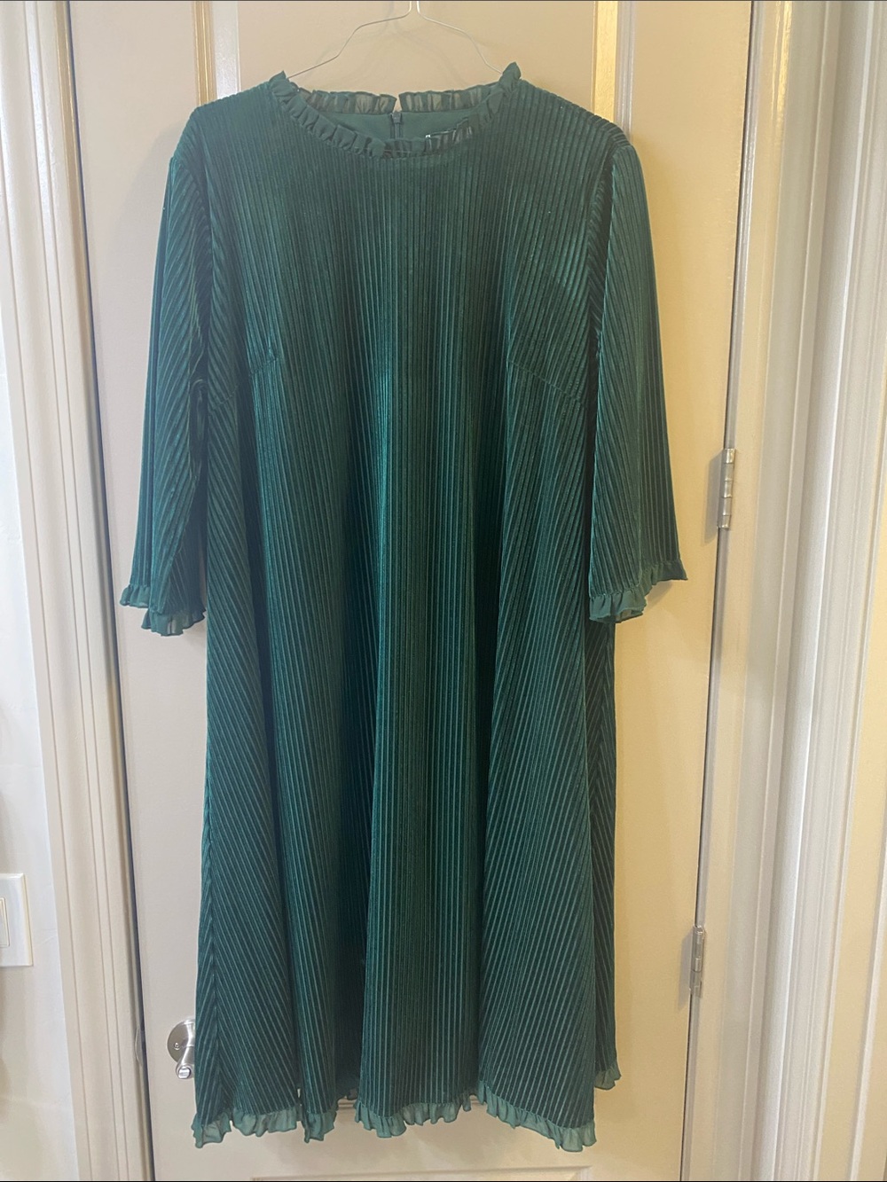 Dainty Jewells Emerald Green Pleated Midi Dress